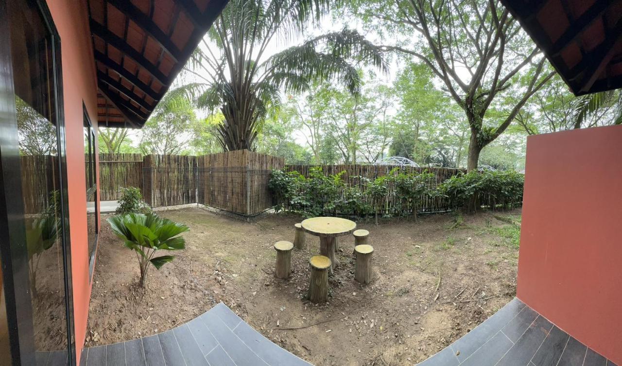 Kranji Sanctuary Resort Singapore Exterior photo