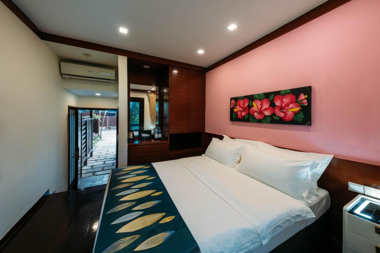 Kranji Sanctuary Resort Singapore Exterior photo